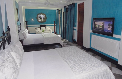 Jacó Complejo | Hotel Villa Caletas