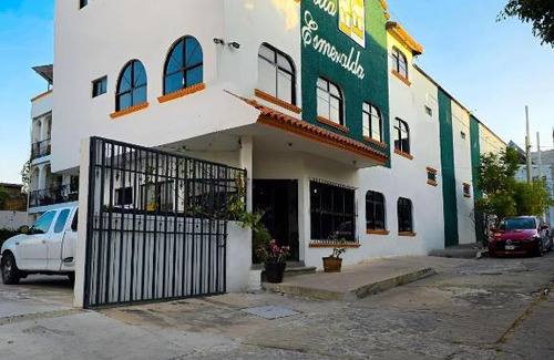 Tuxtla Gutiérrez Hotel | Hotel Villa Esmeralda