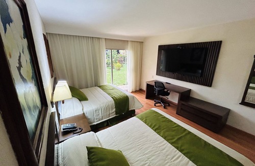 Córdoba Hotel | Hotel Villa Florida Córdoba