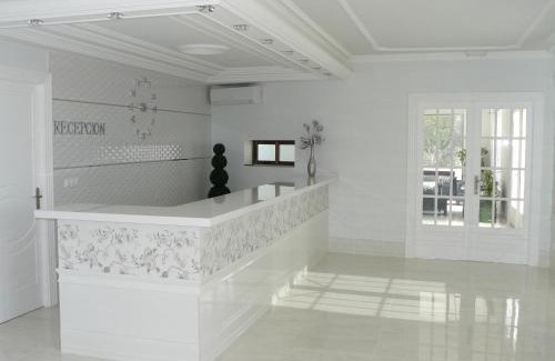 L'Hospitalet de l'Infant Hotel | Hotel Villaclara