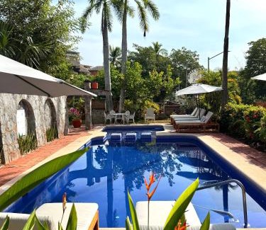 Ixtapa - Zihuatanejo Hotel | Hotel Villas Ema