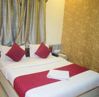 Rau Hotel | Hotel vinayak shree