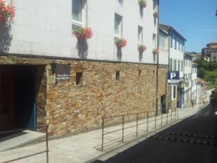 Centro histórico de Santiago de Compostela Hotel | Hotel Virxe da Cerca by Pousadas de Compostela