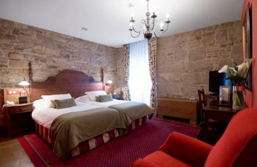 Centro histórico de Santiago de Compostela Hotel | Hotel Virxe da Cerca by Pousadas de Compostela