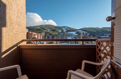 Copper Mountain Village Condominio | Hotel con dos camas queen, excelente relación calidad-precio, jacuzzi, sauna, wifi gratuito y estacionamiento.