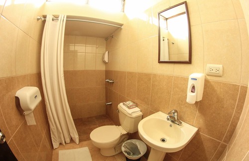 Turrialba Hotel | Hotel Wagelia Turrialba