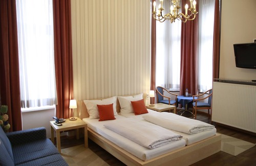 Stadtmitte Hotel | Hotel Weidenhof