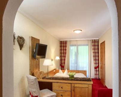 See Hotel | Hotel Weisses Lamm