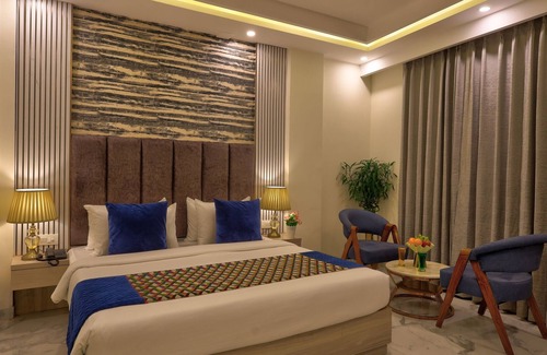 Mahipalpur Hotel | HOTEL WEST END