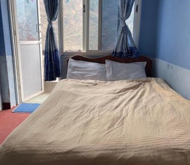 Gosainkund Hotel | Hotel white palace
