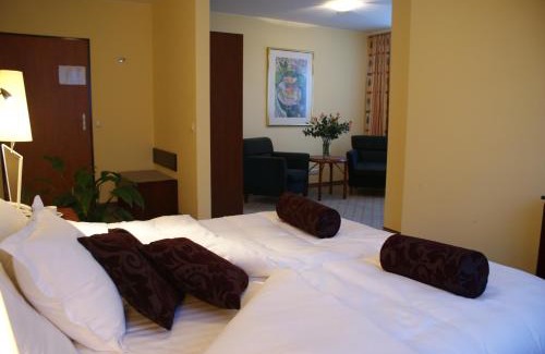 Pyrzowice Hotel | Hotel Wilga by Katowice Airport