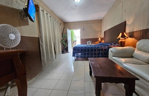 Tangancícuaro de Arista Hotel | Hotel y Cabañas Manolo