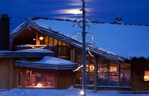 Akaslompolo Hotel | Hotel Ylläshumina