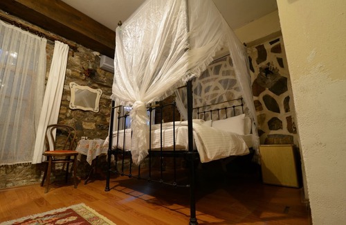 Iskele Mahallesi Hotel | Hotel Yorgo Seferis