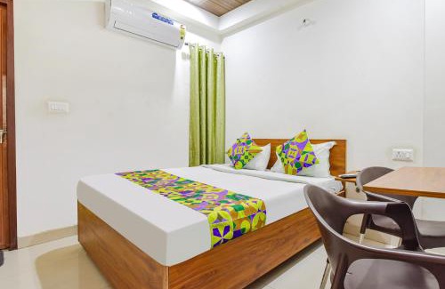 Dehradun Hotel | Hotel YP Stays - Prime Location - Luxury and Spacious Room with Newly Renovated - Best Hotel in Dehradun