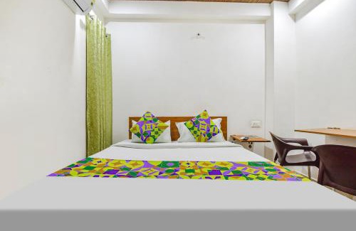 Dehradun Hotel | Hotel YP Stays - Prime Location - Luxury and Spacious Room with Newly Renovated - Best Hotel in Dehradun