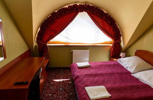 Niepolomice Hotel | Hotel Zajazd Celtycki