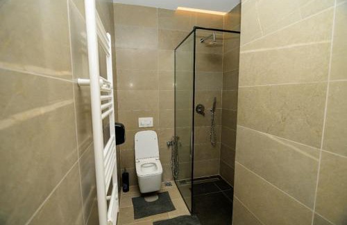 Vlore Hotel | Hotel Zeneli Vlore