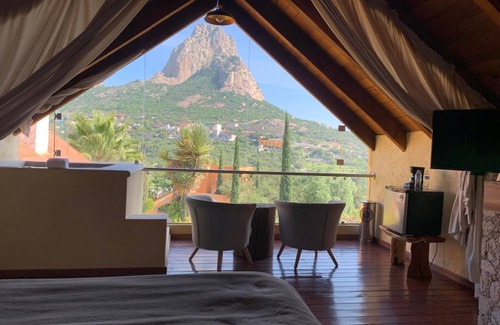 Bernal Hotel | Hotel Zidada and Chalets