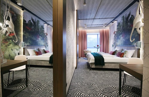 Srodmiescie Hotel | Hotel ZOO
