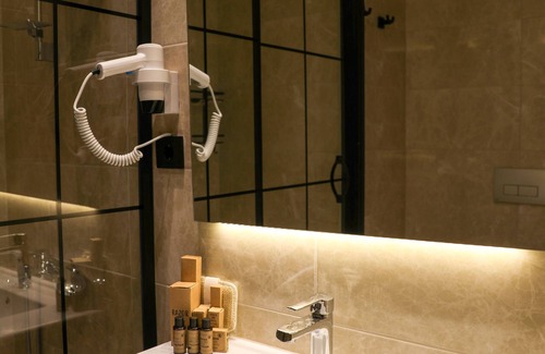 Serdivan Hotel | Hotel54 Luxury Suite