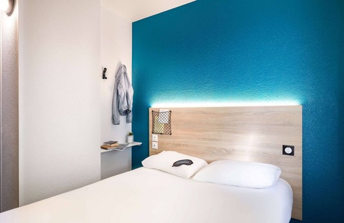 Costieres Hotel | hotelF1 Nîmes Ouest Hotel