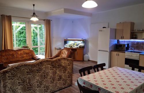 Barczewo Cama Y Desayuno | Hotelik pod różą
