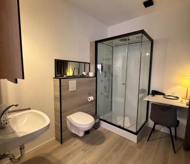 Marktbreit Apartamento | Hotelwohnung mit integrierter Küche & Bad