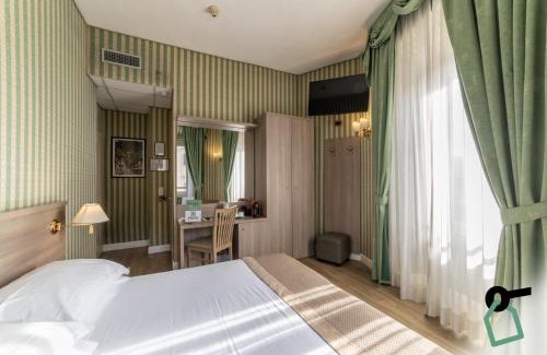 Sallustiano Hotel | HOTIDAY Room Collection - Roma Porta Pia