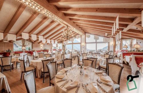 Madonna di Campiglio Hotel | HOTIDAY Room Collection - Campiglio Pradalago
