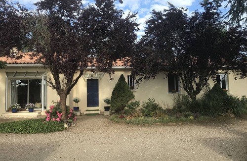 Port-Sainte-Foy-et-Ponchapt Casa | house in the dordogne swimming pool tennis