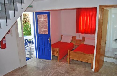 Paralio Astros Casa | Houdis Houses