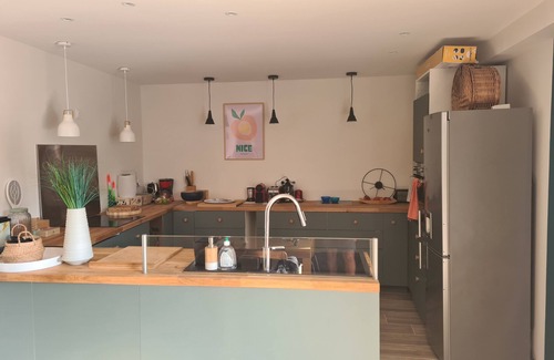Saint-Clement-des-Baleines Casa | Casa en San Clemente de ballenas de distancia de la carretera y cerca de las playas más bonitas de la isla de Re accesible por rutas escénicas en bicicleta.
