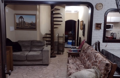 Martim de Sa Casa | House 03 bedrooms AND 02 bathrooms martim de sá - 200 mts from the beach for 14 people