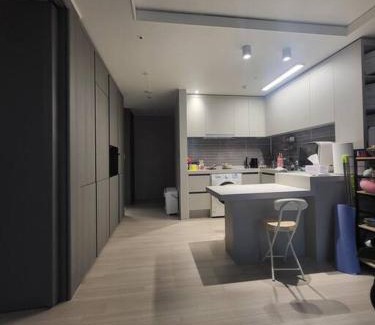 Geumjeong-dong Apartamento | House 1 min from Geumjeong St