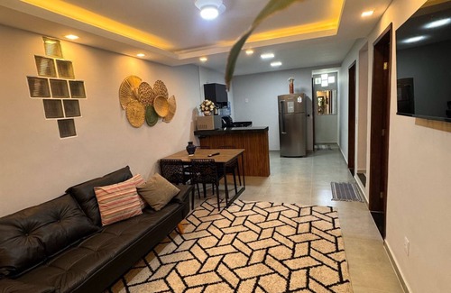 Bracui Casa | House 15 meters from the beach in a condominium with "feet in the sand"