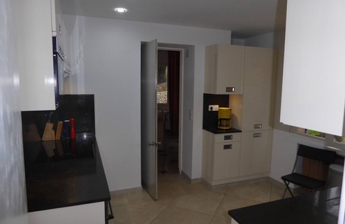 Aups Casa | Casa 180 m2 con vistas panorámicas sobre el pueblo y las montañas circundantes