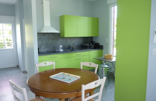 Bar-sur-Aube Casa | Casa de 2 a 6 personas en parque muy bonito con piscina privada climatizada