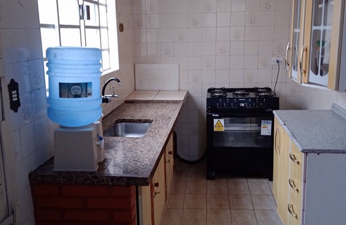 Maracana Casa | CASA 3 DORM, 2 BAÑOS, BBQ, WIFI, 60M DE LA PLAYA, BAL. MARACANÍ, PGDE