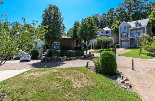 Leesburg Casa | House # 47 Happily Ever After (No Pets)