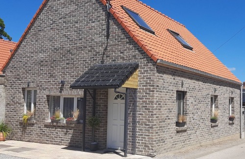 Landrethun-les-Ardres Casa | House 4pers center village calm and relaxation!