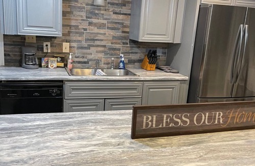Whitehaven Casa | House- 5 minutes from Graceland