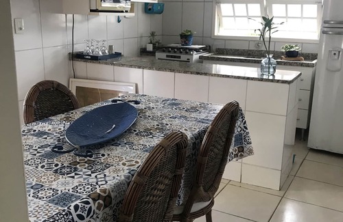 Armacao Casa | House 50 meters from Armação beach -Floripa