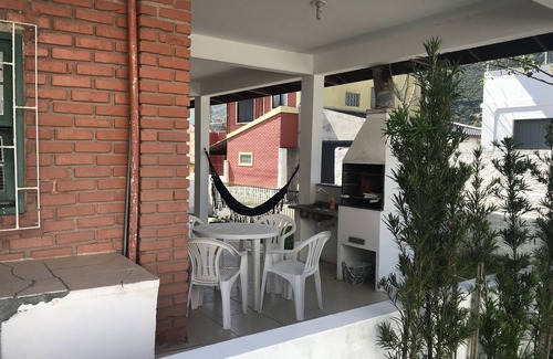 Armacao Casa | House 50 meters from Armação beach -Floripa