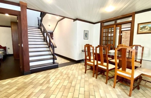 Jurere Internacional Casa | House 50 meters from Jurerê Internacional beach