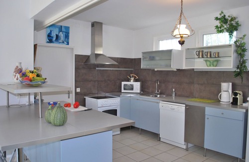 Osseja Casa | OFERTA Casa 6/8 personas con gran jardín en Osseja a 2 km de España