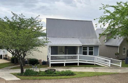 Leesburg Casa | House# 60 Point of View (pet friendly)