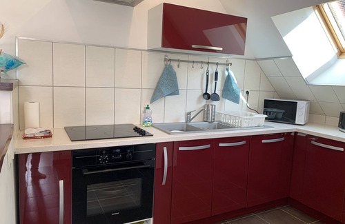 Pont-Sainte-Maxence Casa | ☆ House 72m2 / Garage and garden / Downtown ☆