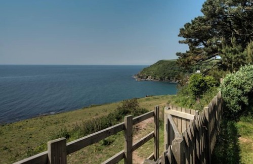 Talland Cabaña | House 8 - sleeps 8 guests in 4 bedrooms