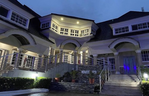 Abuja Apartamento | House 919 Suites And Apartments